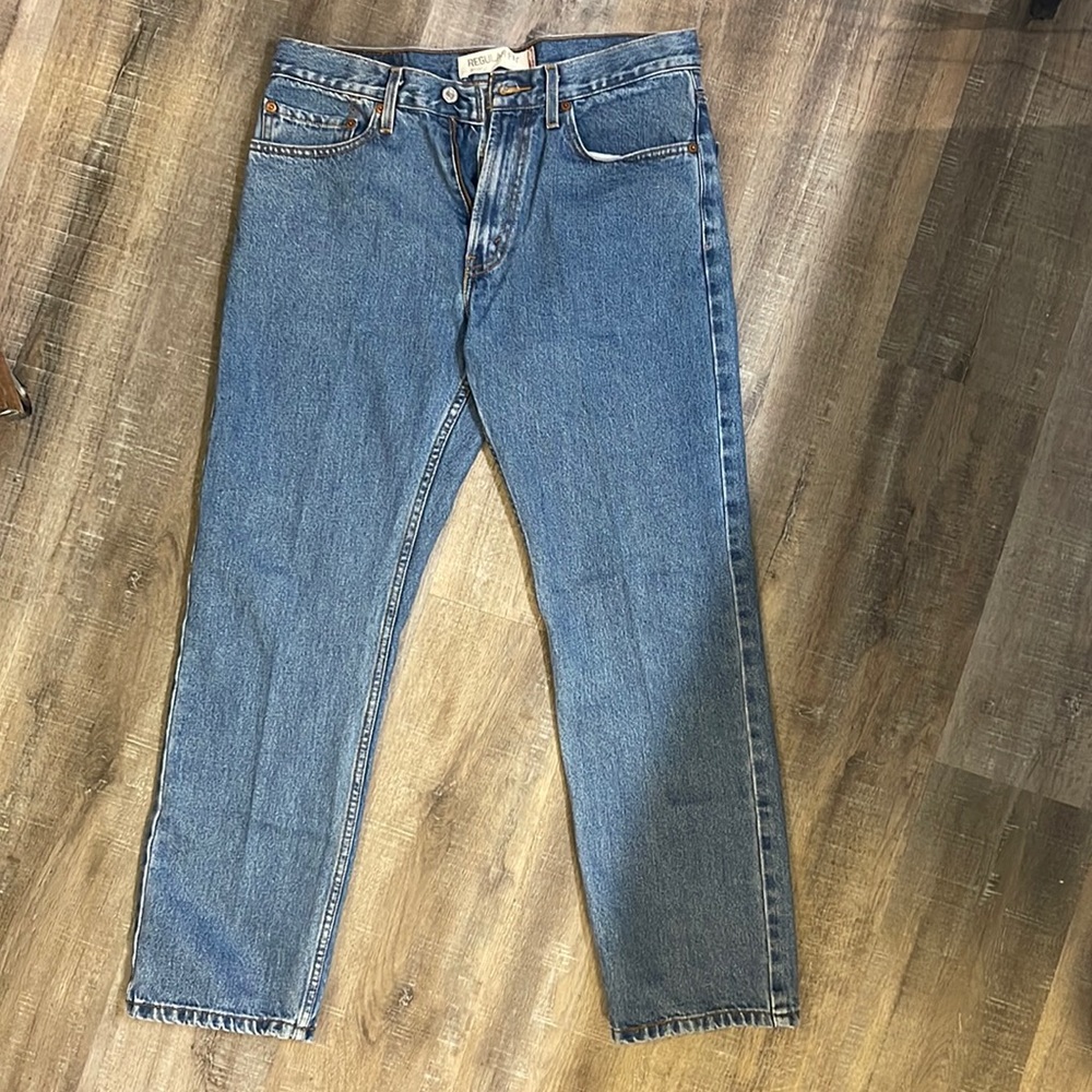 Levi’s 505 regular fit W32 L30, in great condition